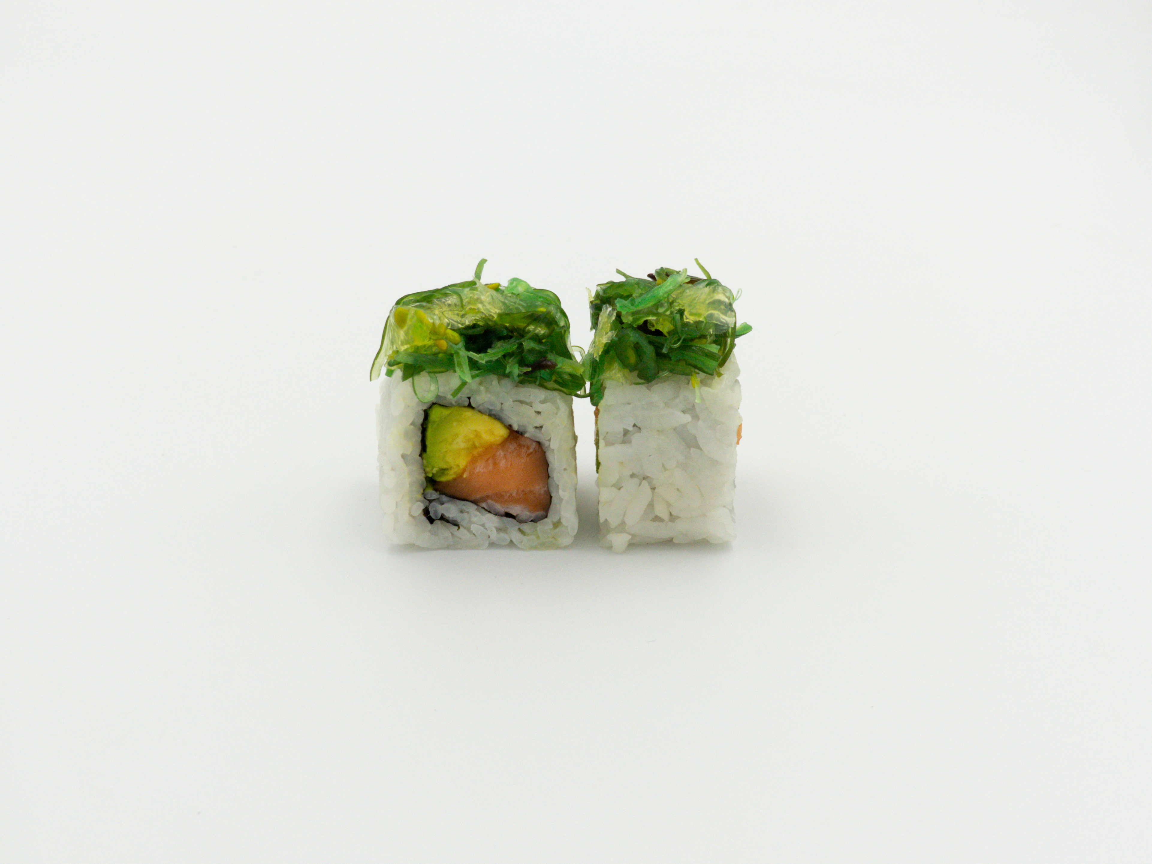 wakami-salmon